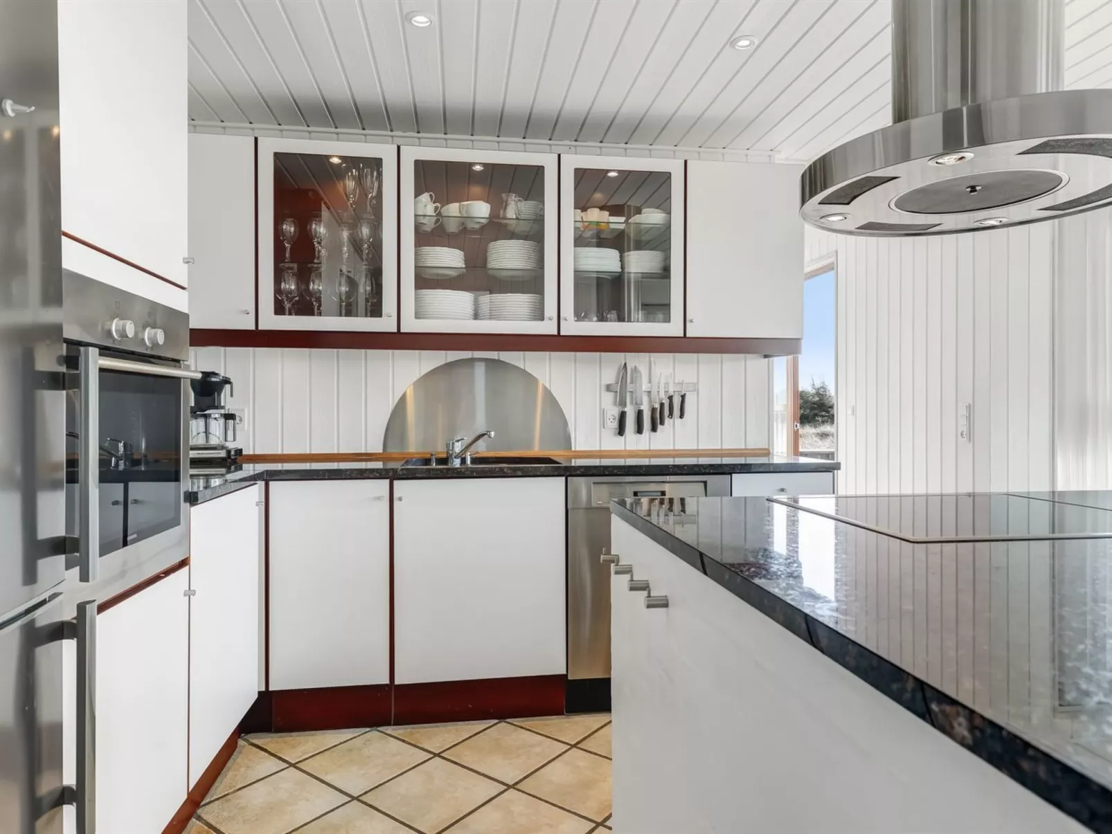 "Lilie" - 350m from the sea-Binnen