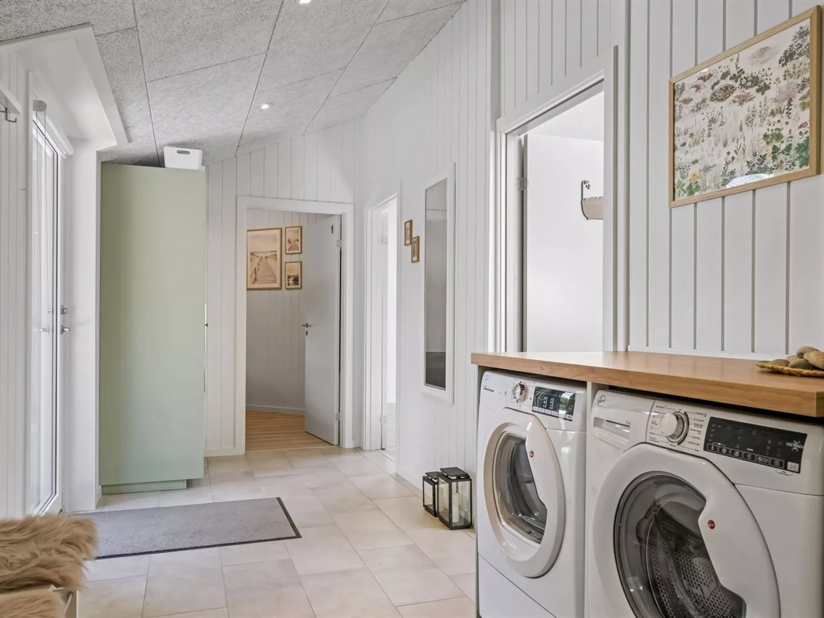 "Ema" - 1.9km from the sea-Binnen