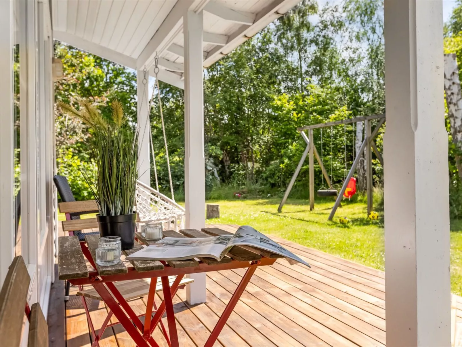 "Anabela" -  from the sea-Buiten