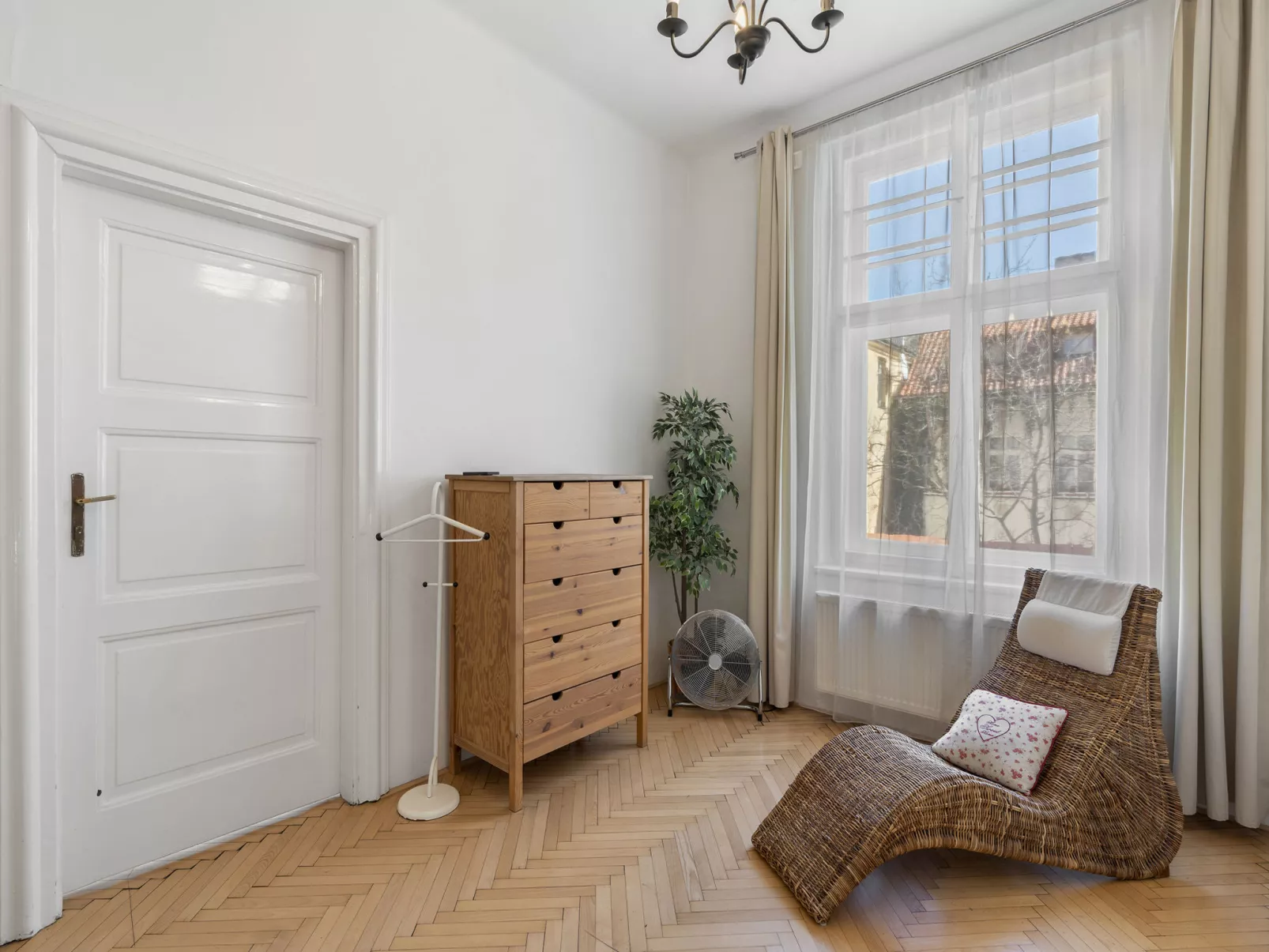 Old Town home-Binnen