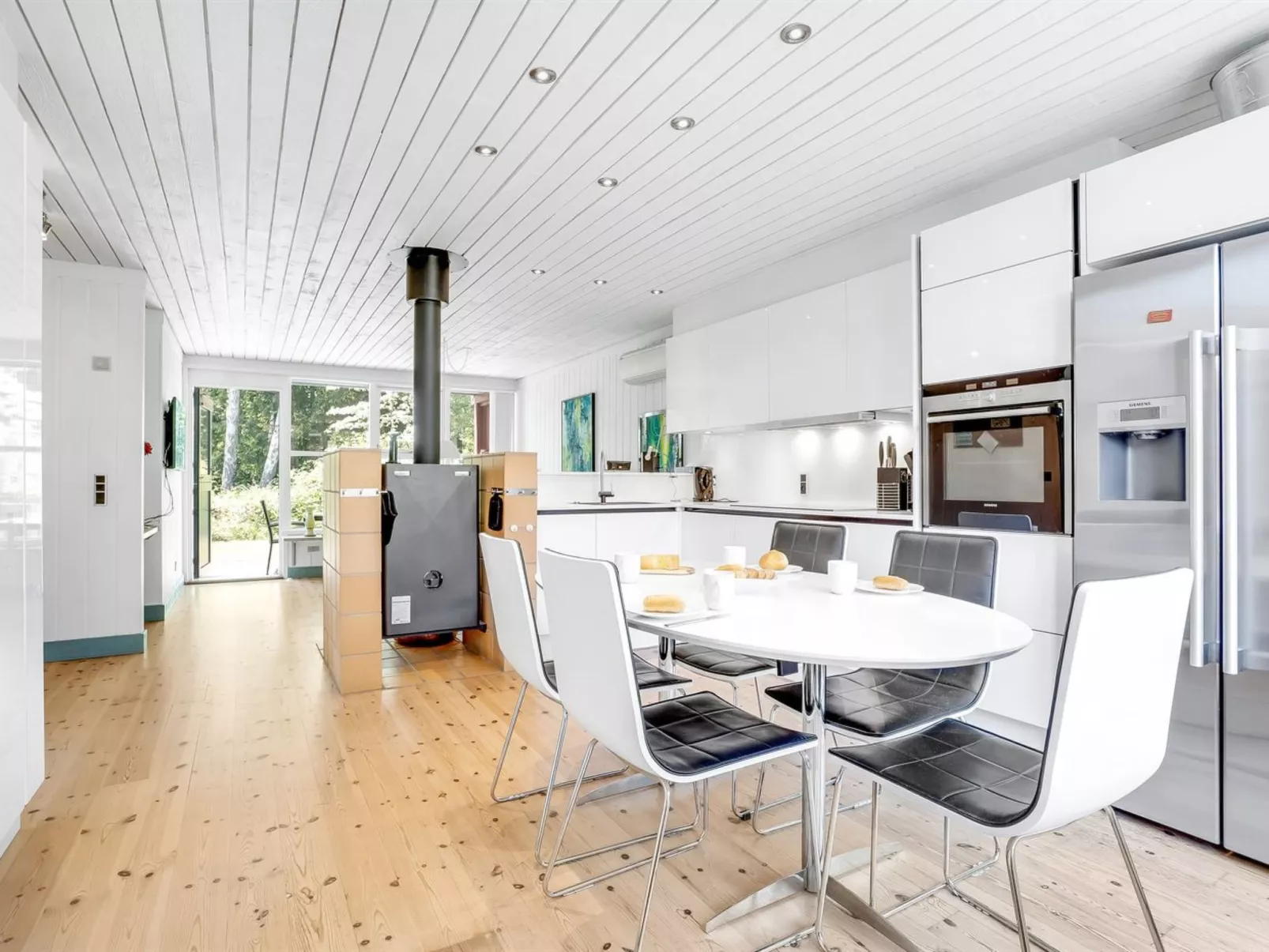 "Duende" - 200m from the sea-Binnen