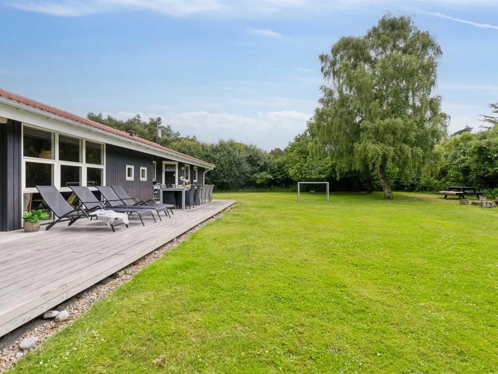 "Jorinde" - 1km from the sea-Buiten