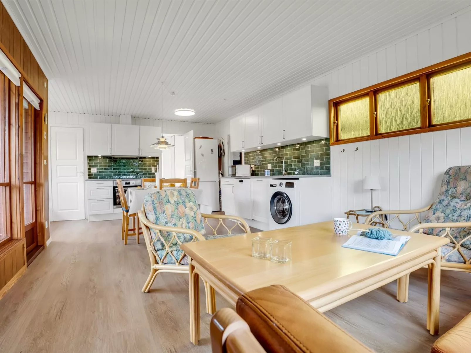 "Fulk" - 150m from the sea-Binnen