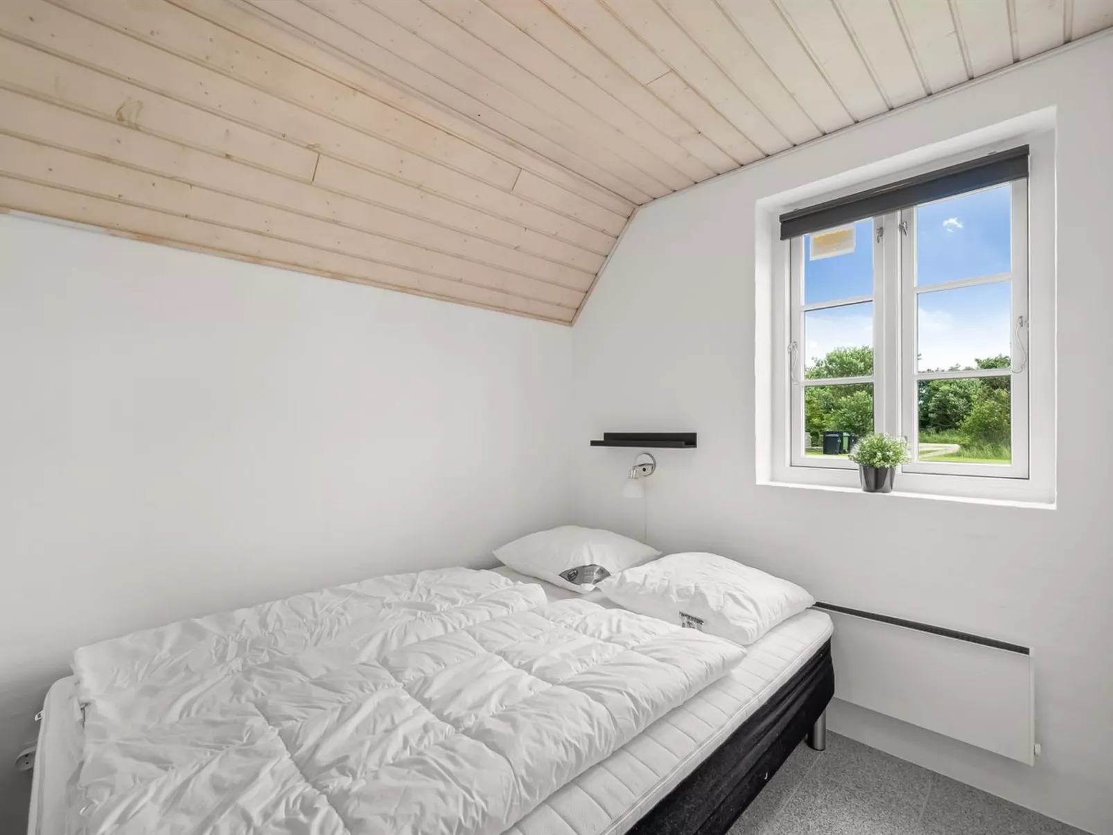 "Birette" - 1.2km from the sea-Binnen