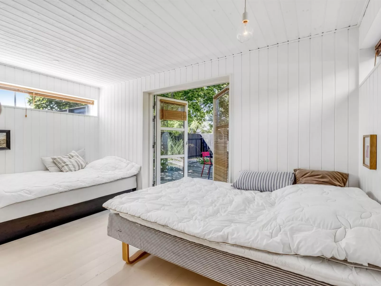 "Anouk" - 500m from the sea-Binnen