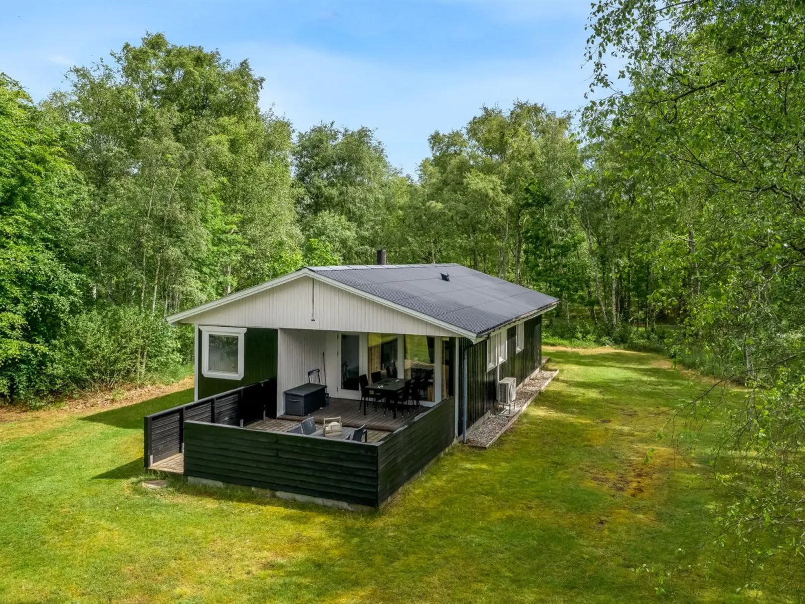 "Lonneke" - 800m from the sea-Buiten