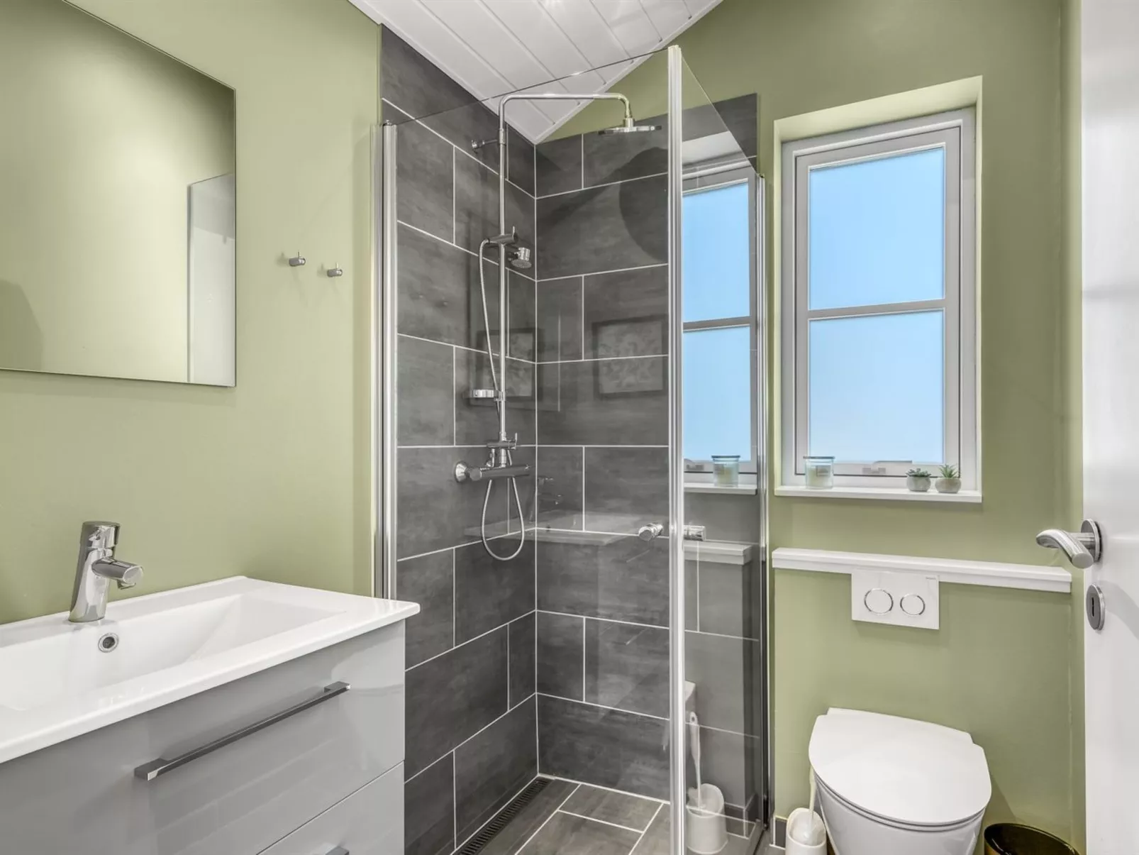 "Inola" - 1km from the sea-Binnen