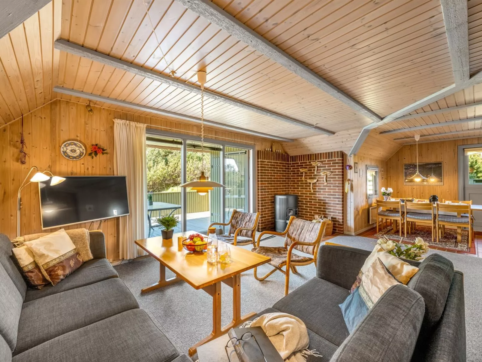 "Folmer" - 700m from the sea-Binnen