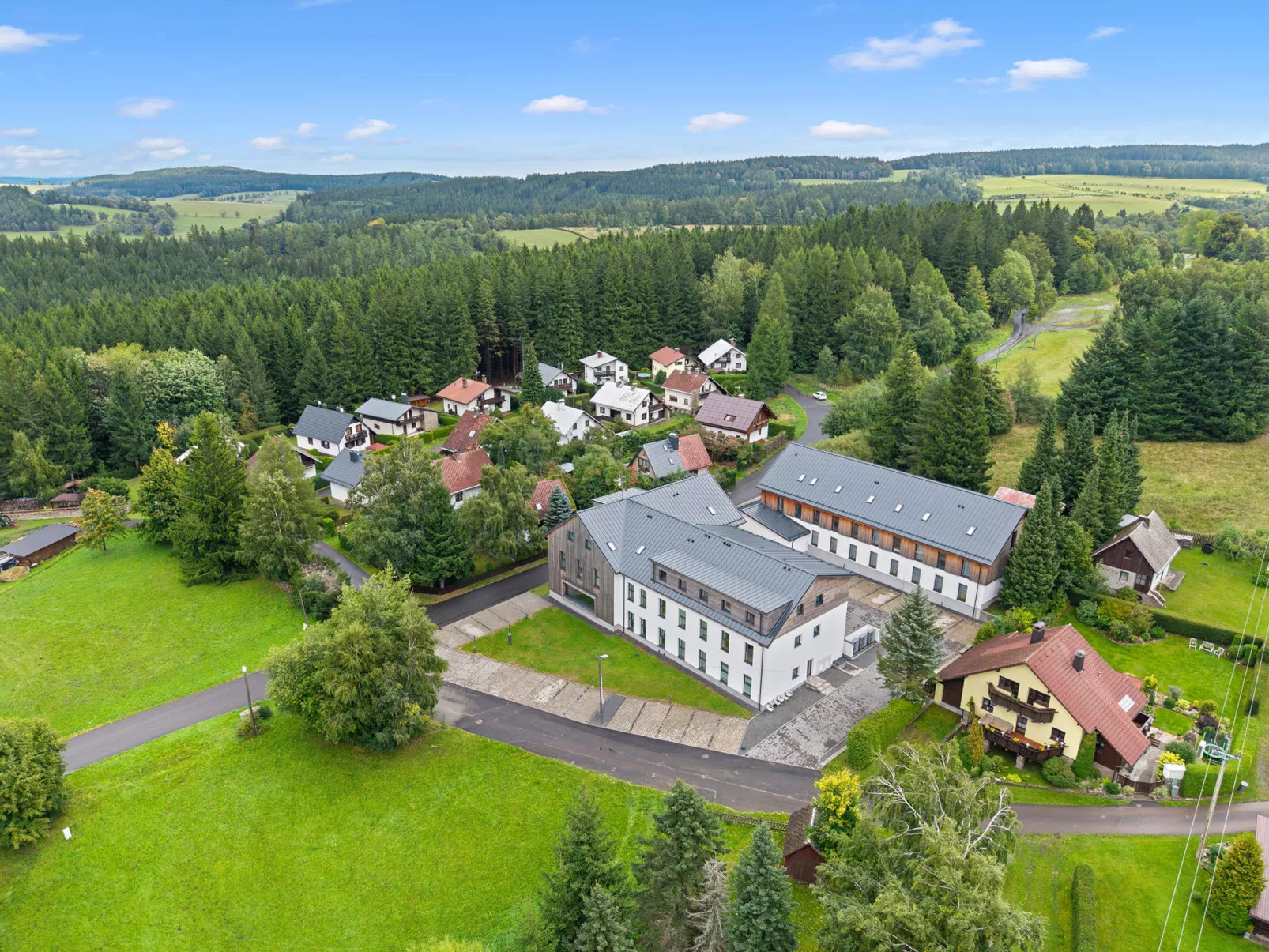 Javorná Lodge-Buiten