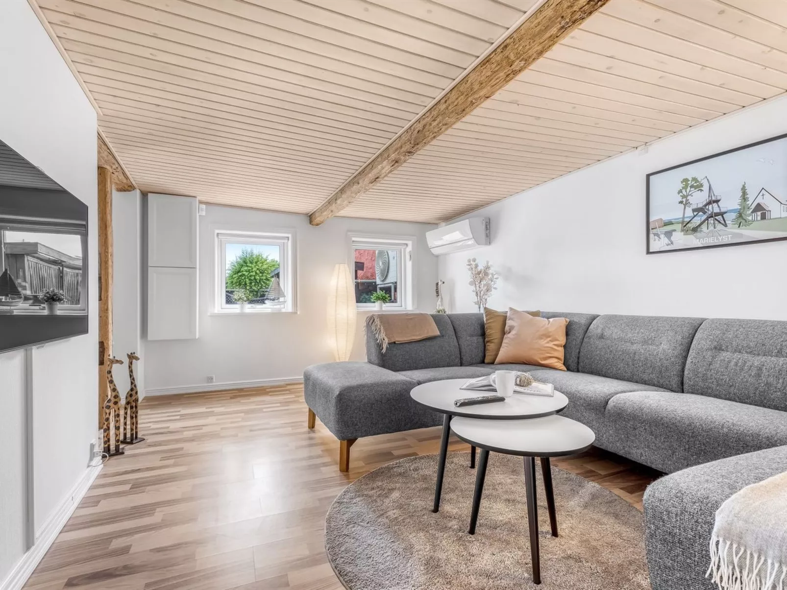 "Anneke" - 1.3km from the sea-Binnen