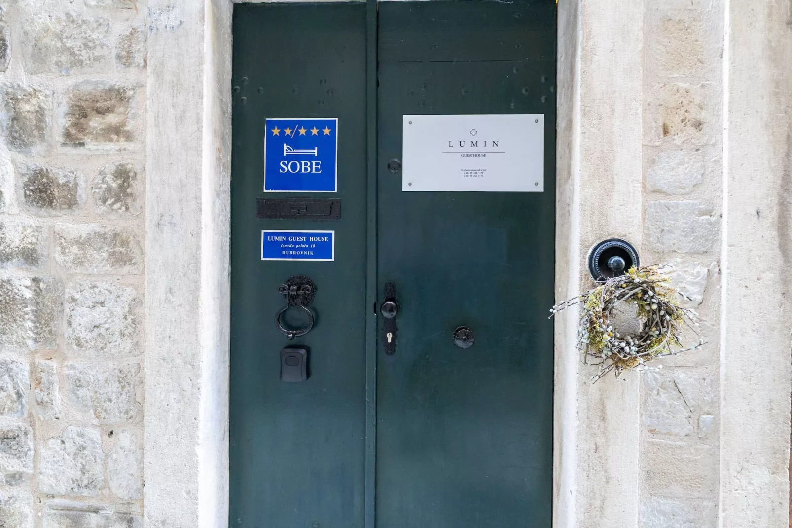 Guest House Lumin - Twin Room with City View (Third Floor) (BR3)-Faciliteiten