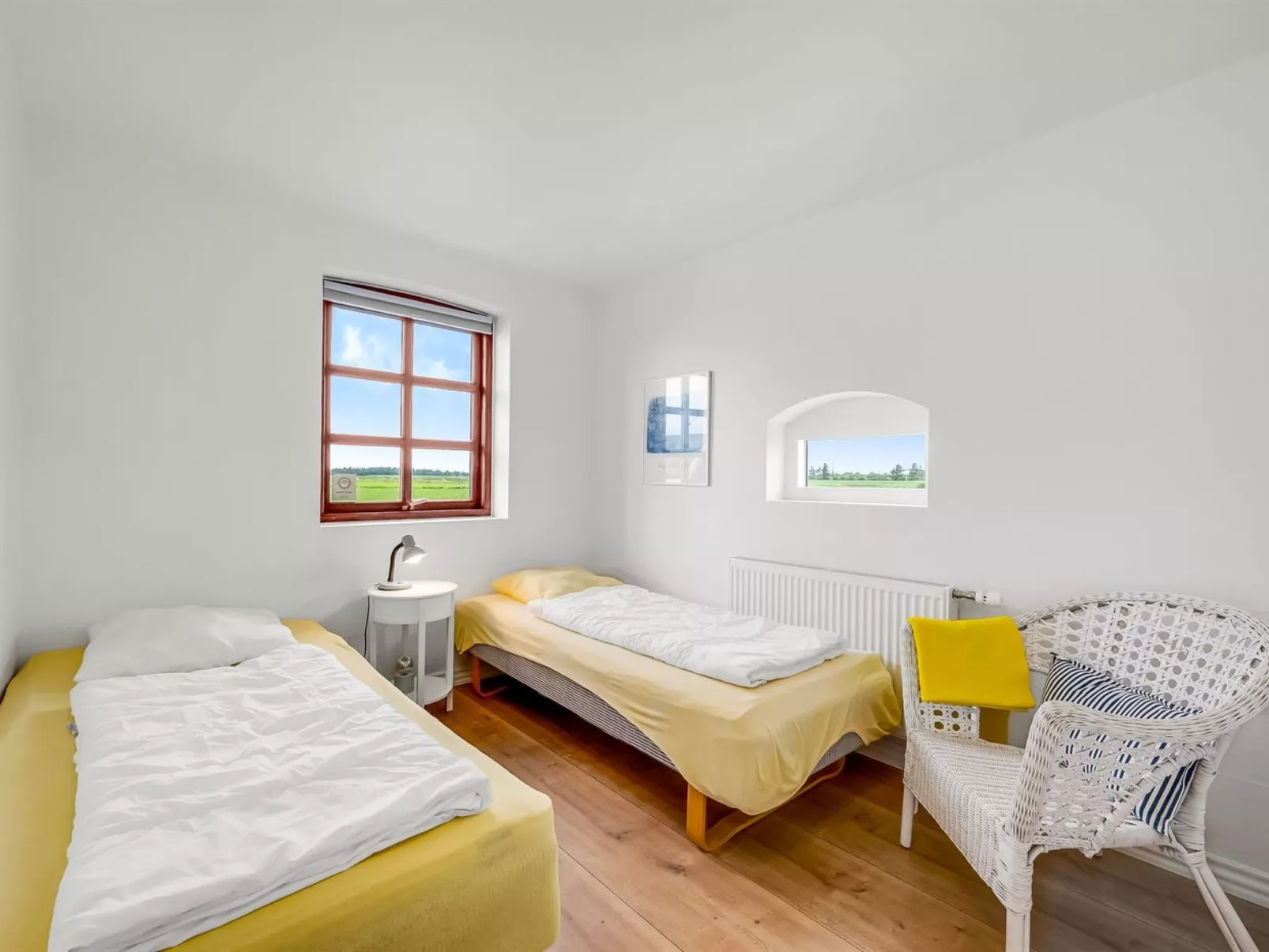 "Darleen" - 850m to the fjord-Binnen