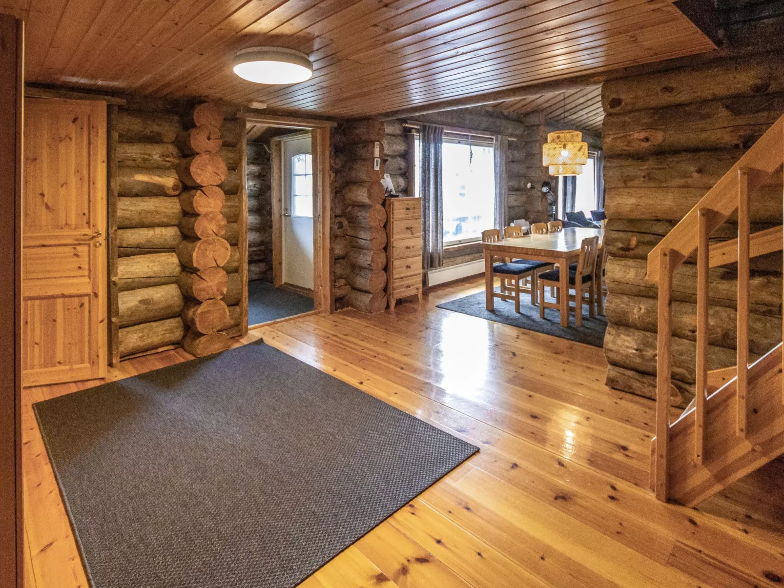 Palovaarankaarre 17-Binnen