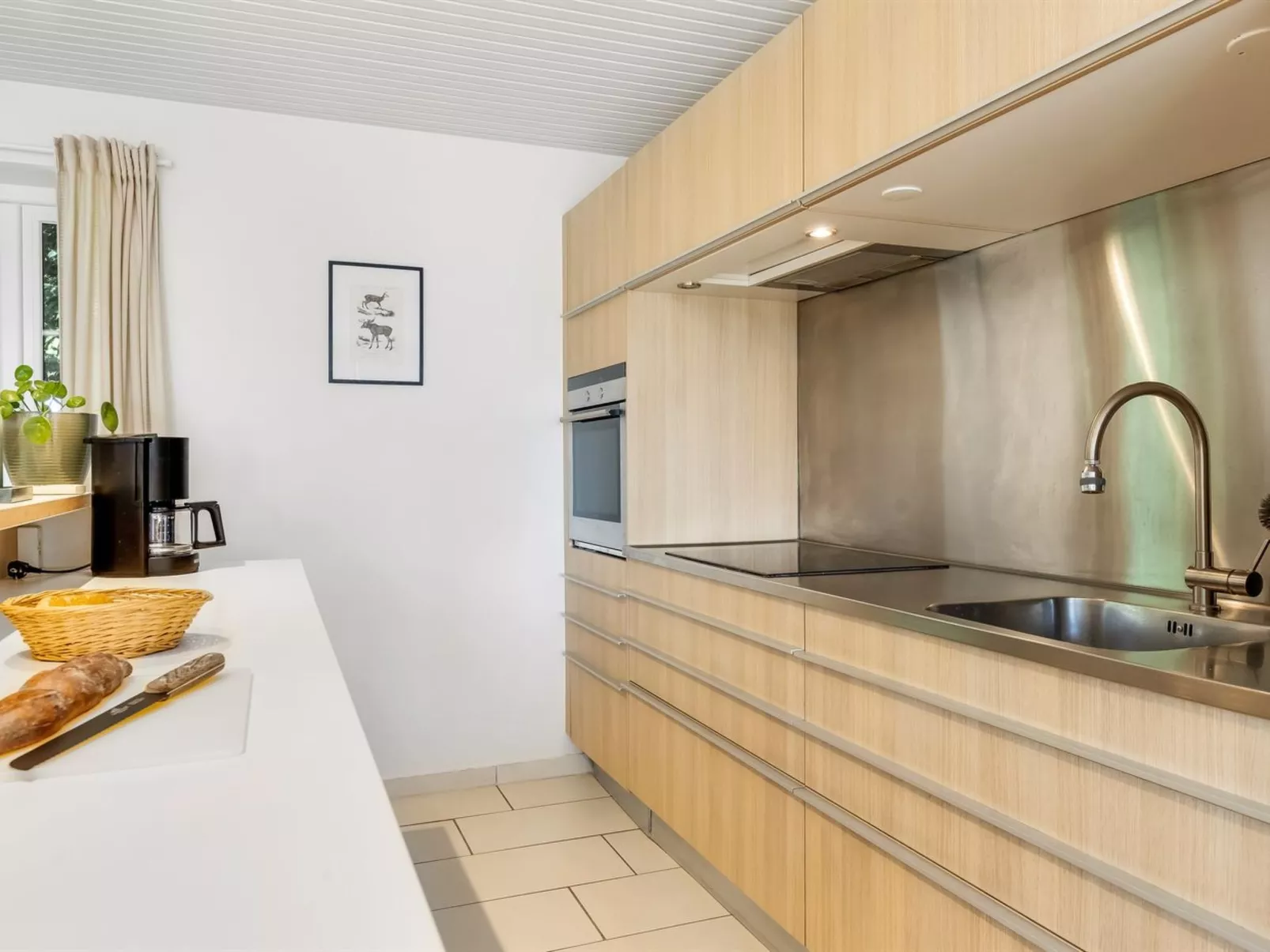 "Matild" - 250m from the sea-Binnen