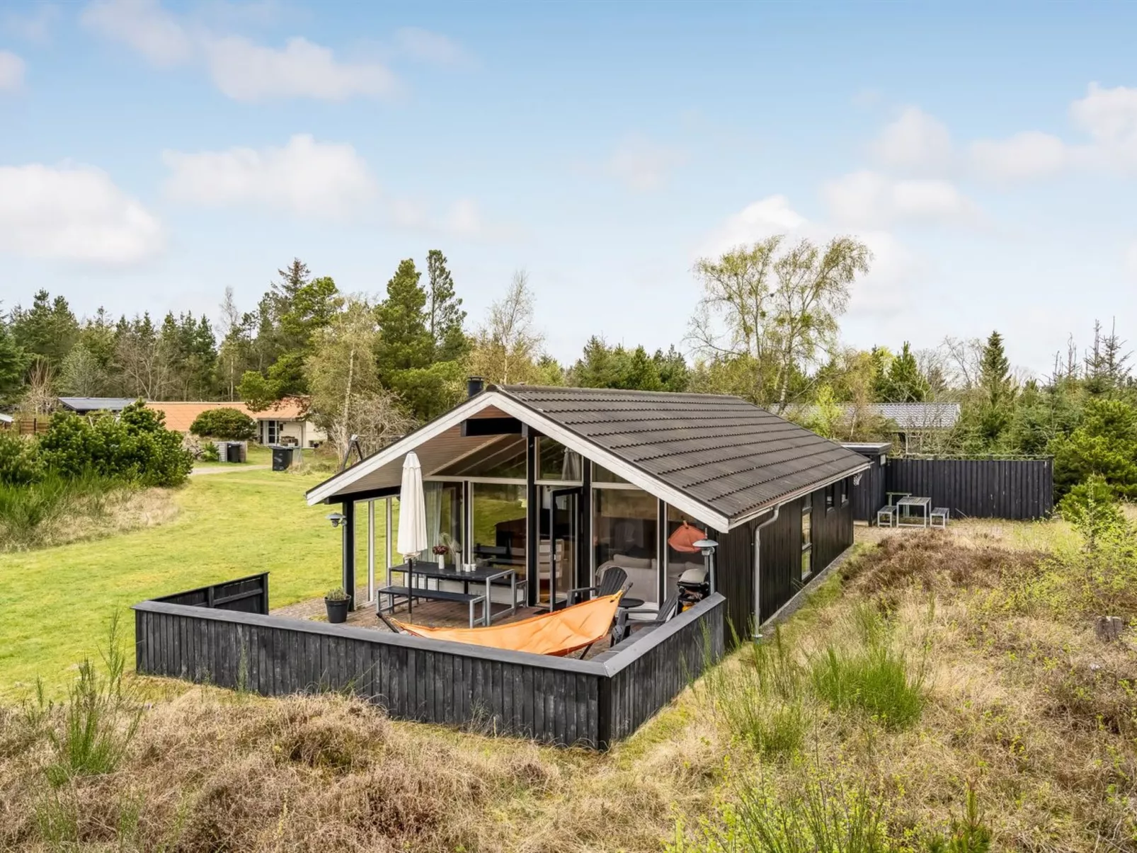 "Kaare" - 400m from the sea-Buiten