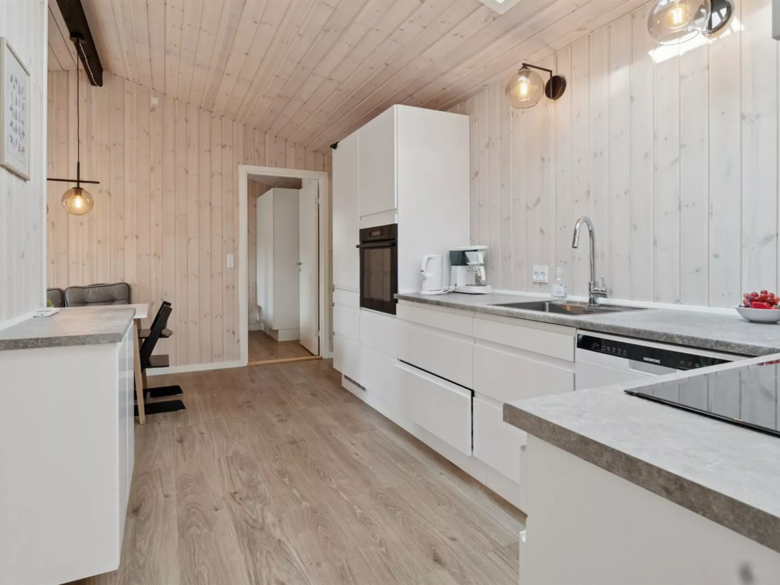 "Ahti" - 340m from the sea-Binnen