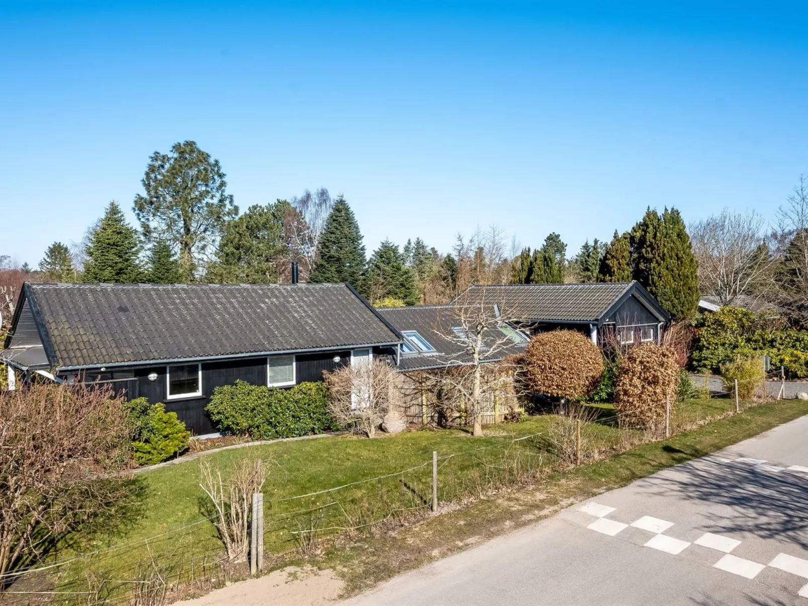 "Hughe" - 1.3km from the sea-Buiten