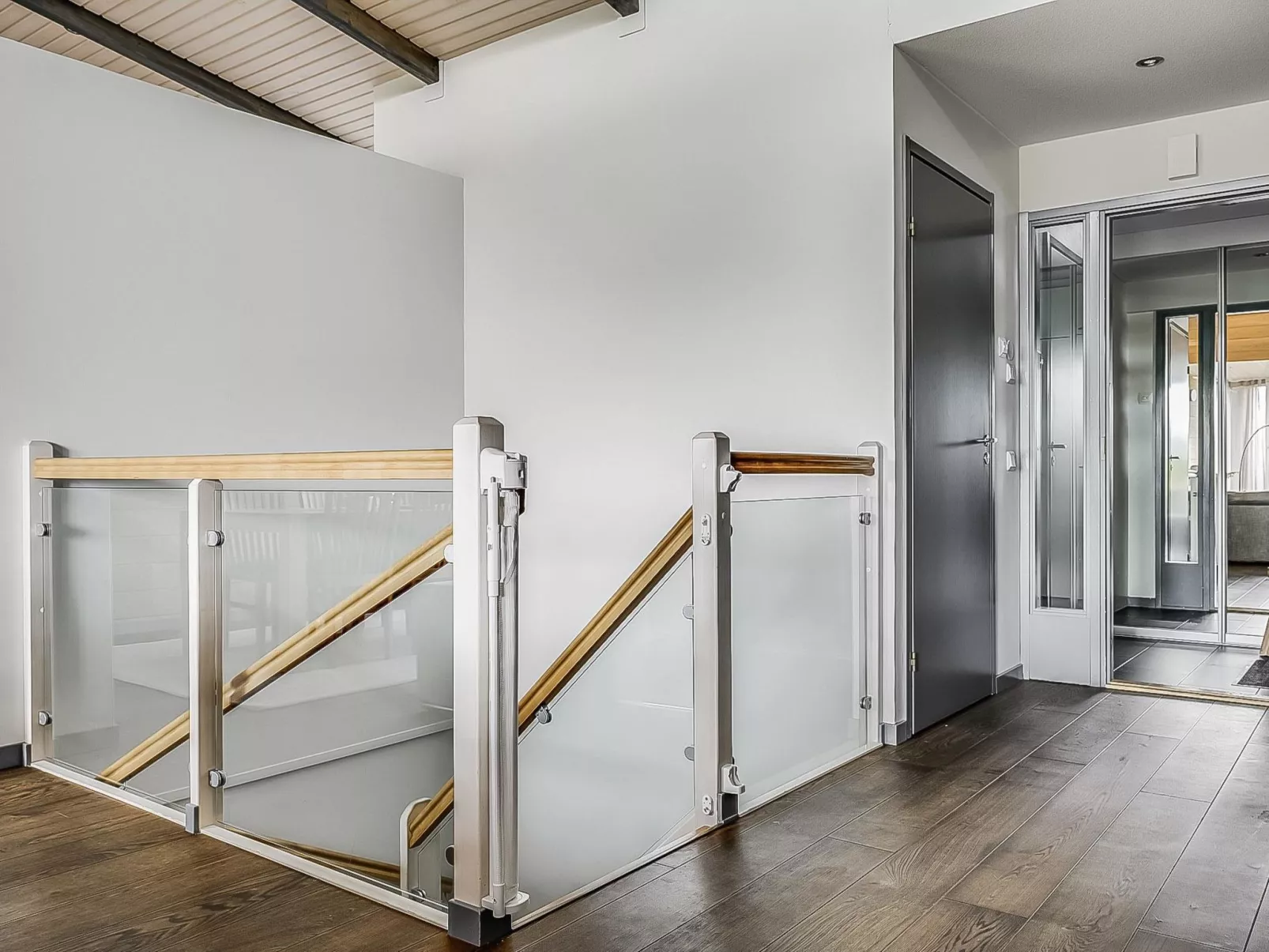 Rukavuorenhuippu 23 b-Binnen