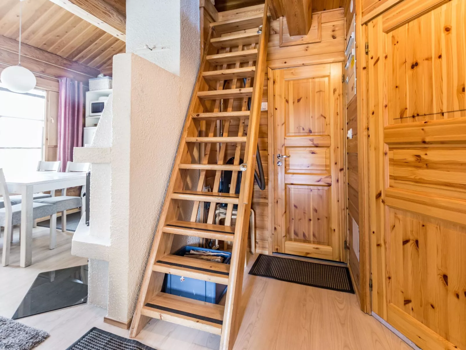 Vuosselinkulma 1-Binnen