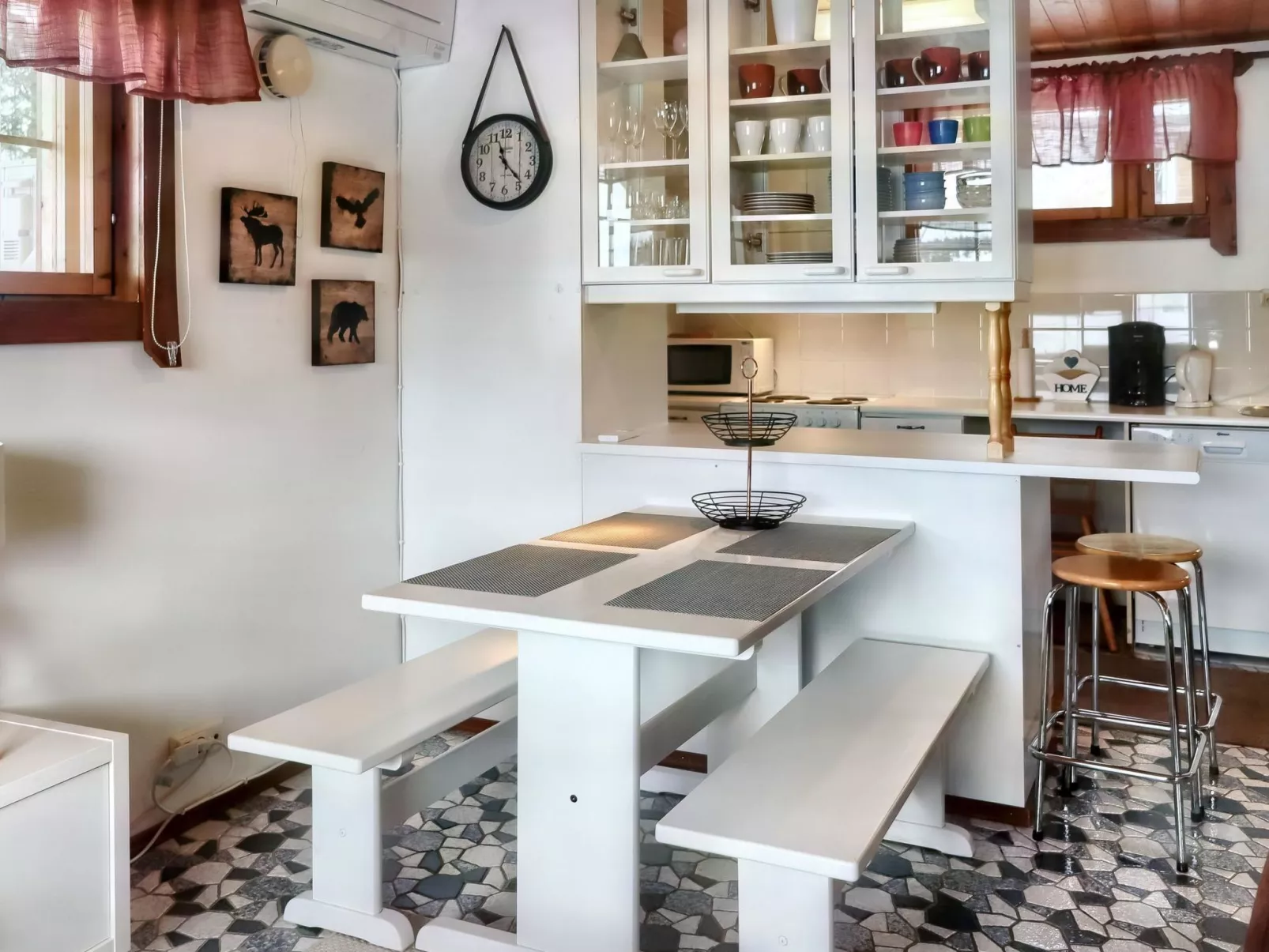 Pieni kiiruna-Binnen