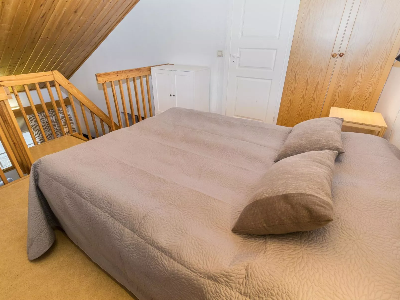 Teerenpesue f 46-Binnen