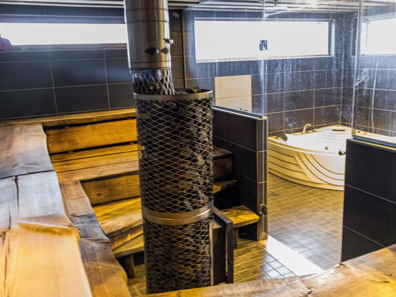 Ellivuori west 1-Binnen