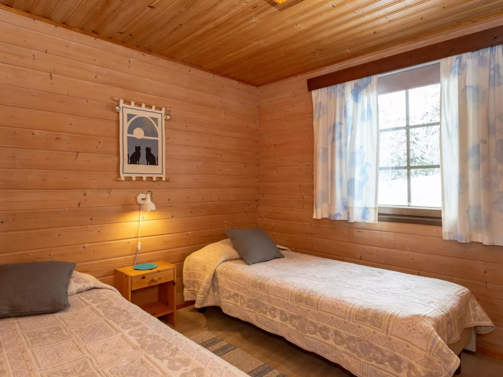 Aamunsarastus-Binnen