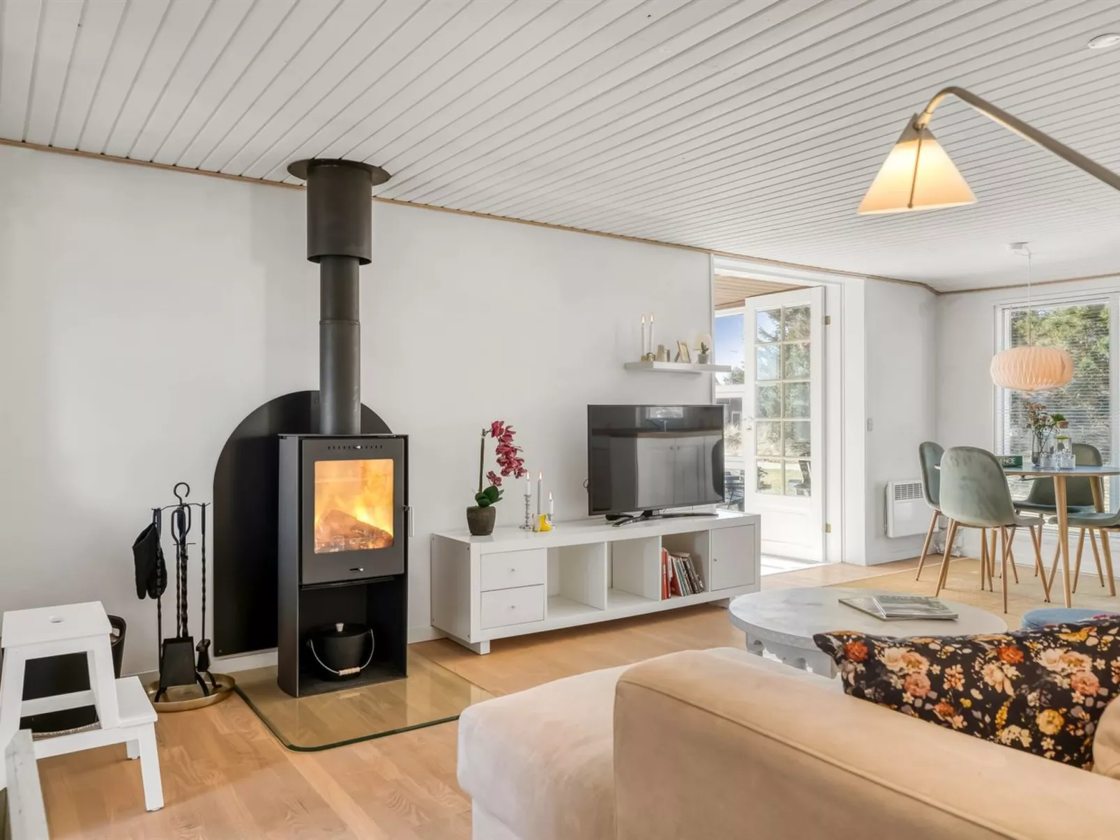 "Mynthe" - 500m from the sea-Binnen