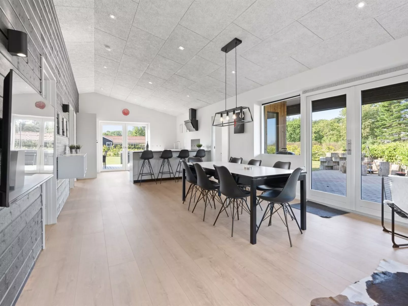 "Harri" - 400m from the sea-Binnen