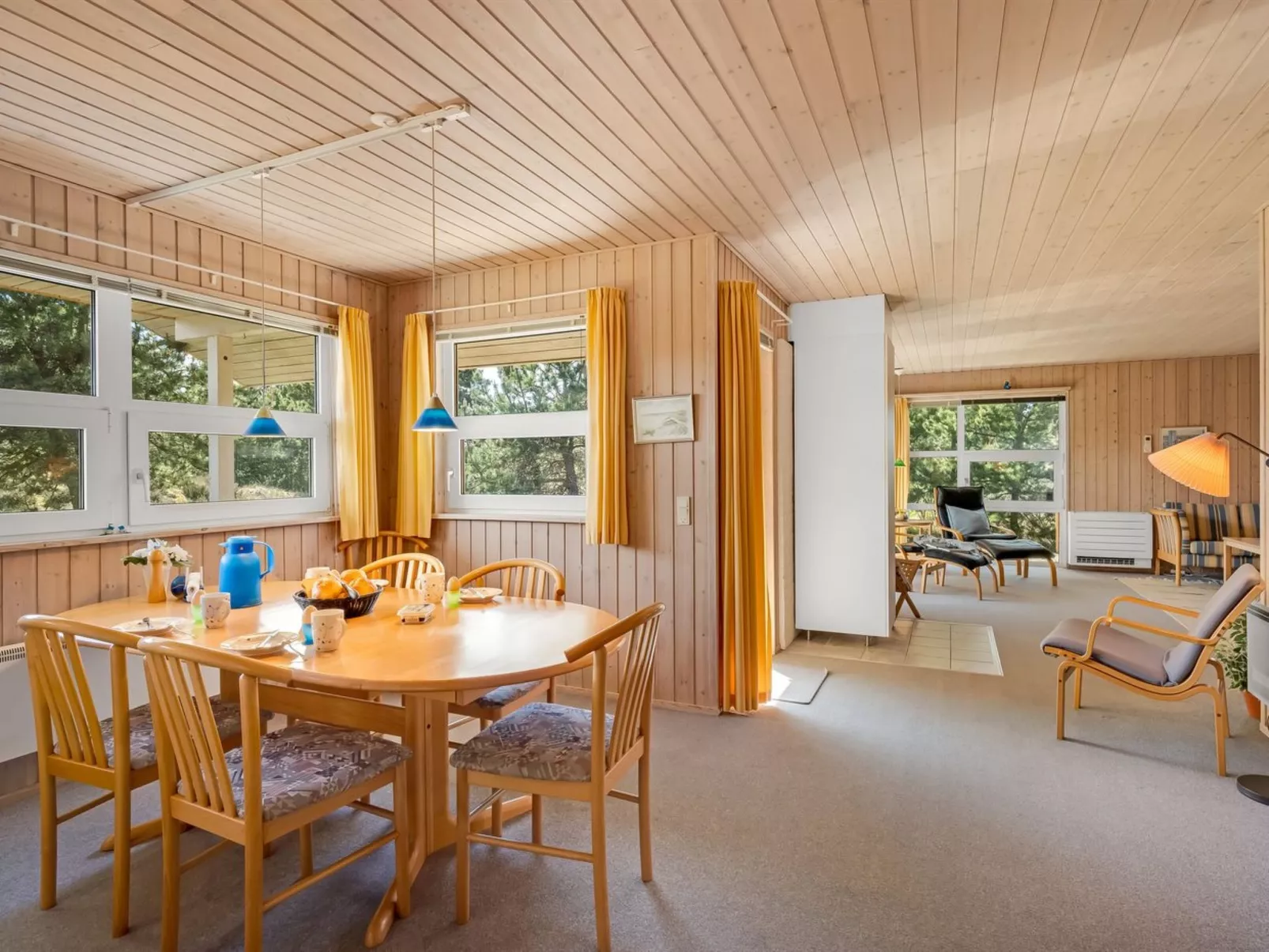 "Jeip" - 2.1km from the sea-Binnen