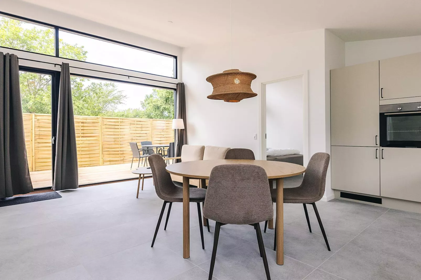 3 room,2 bath,Premium-Binnen