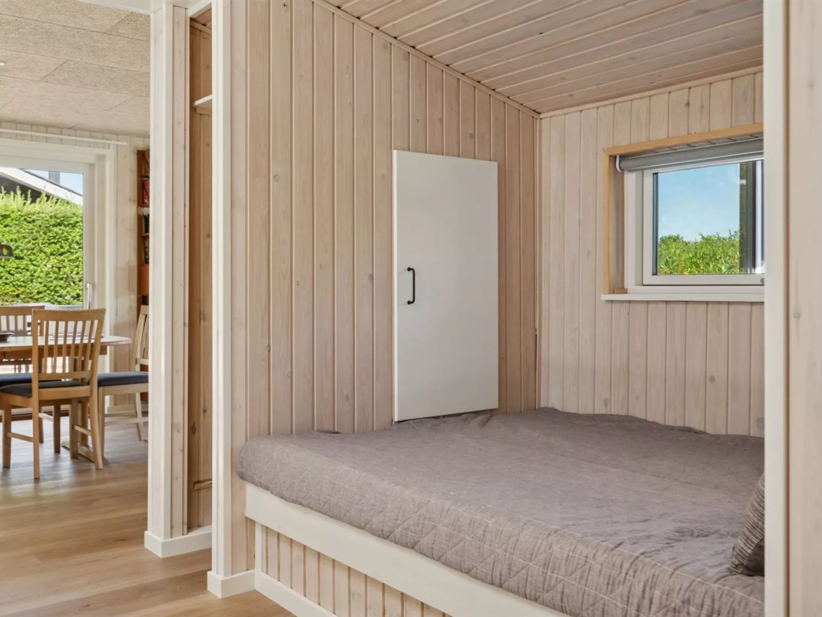 "Enrica" - 250m from the sea-Binnen