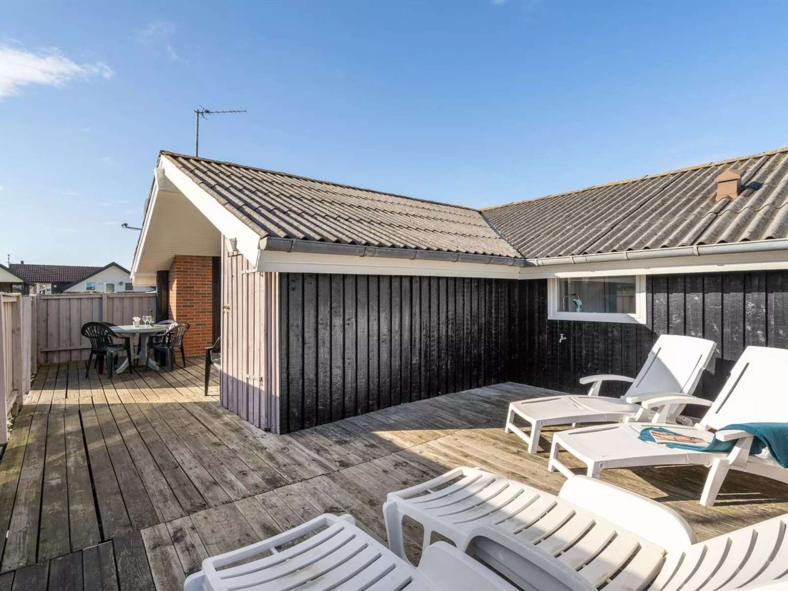 "Gritt" - 400m from the sea-Buiten