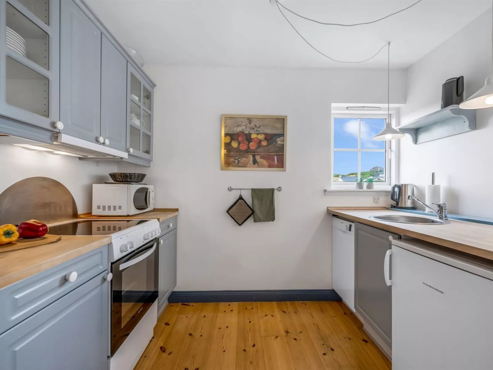 "Hildegerd" - 100m from the sea-Binnen