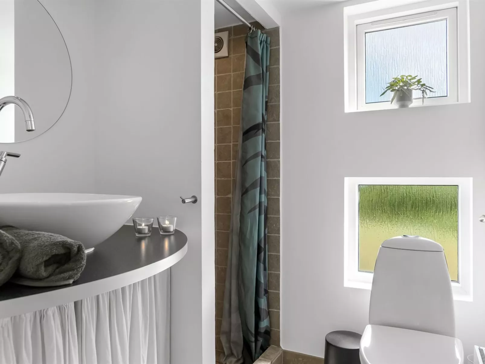 "Vaula" - 800m from the sea-Binnen