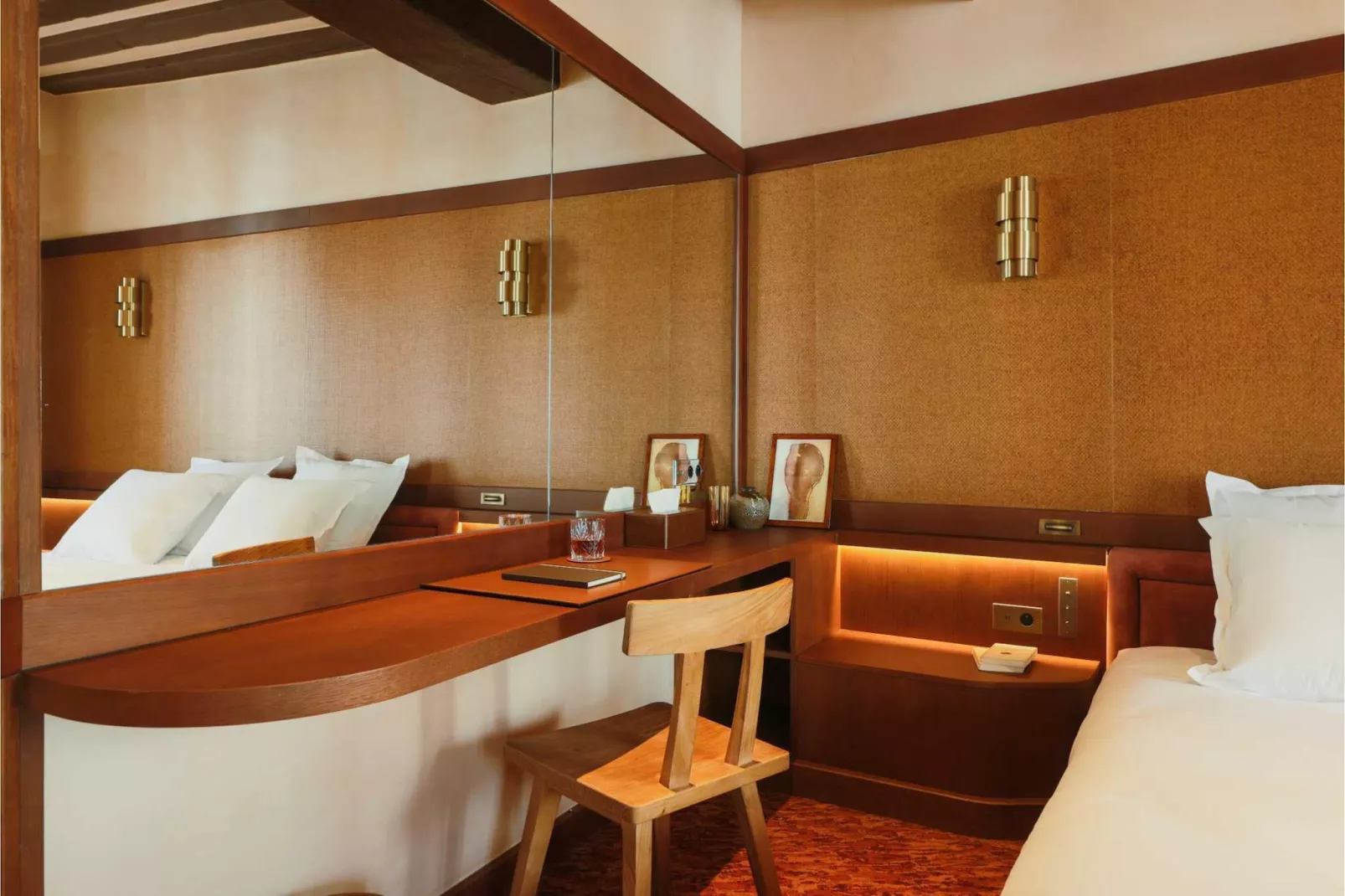 CONFIDENTIEL-4-Binnen