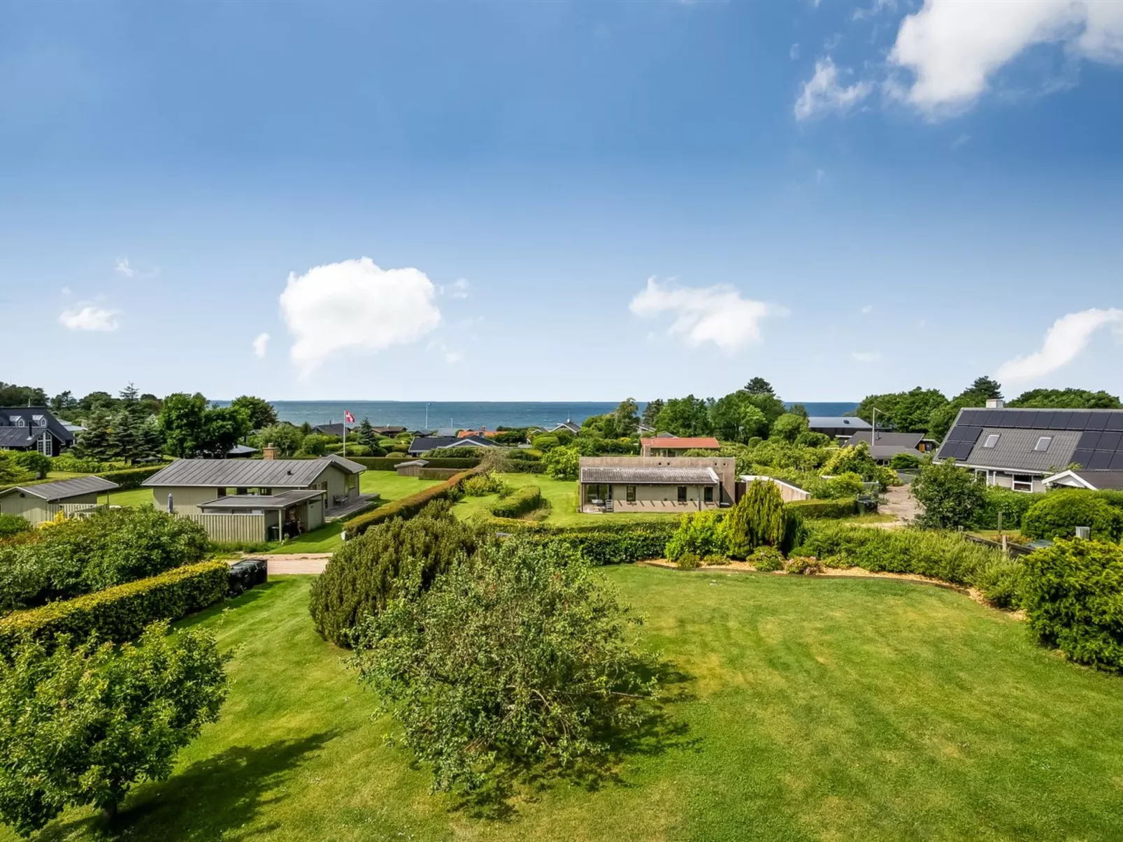 "Akira" - 250m from the sea-Buiten