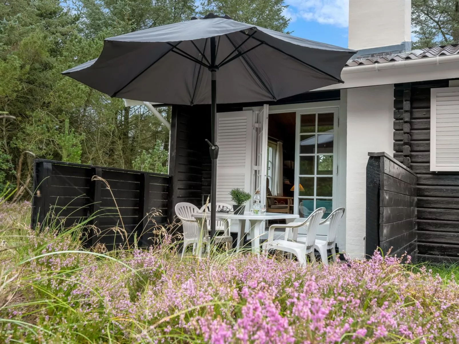 "Cholena" - 1.5km from the sea-Buiten