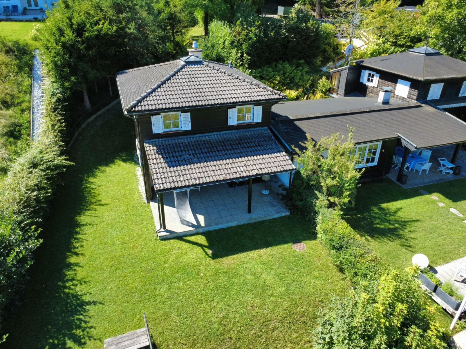 Haus direkt am Ossiacher See-Buiten