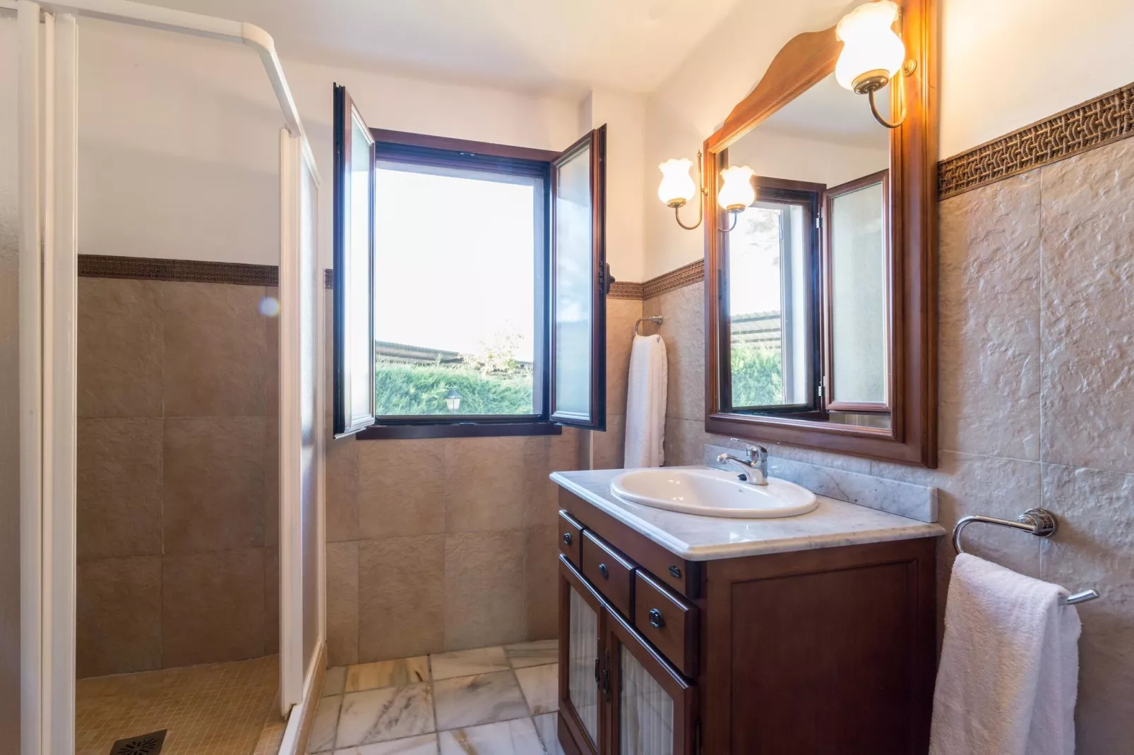 Bungalow Alcón 22 - Badkamer