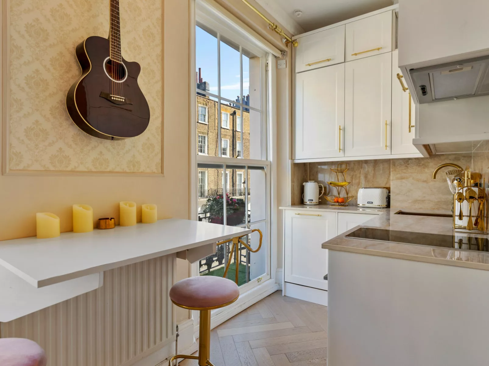 The Marylebone Marilyn-Binnen