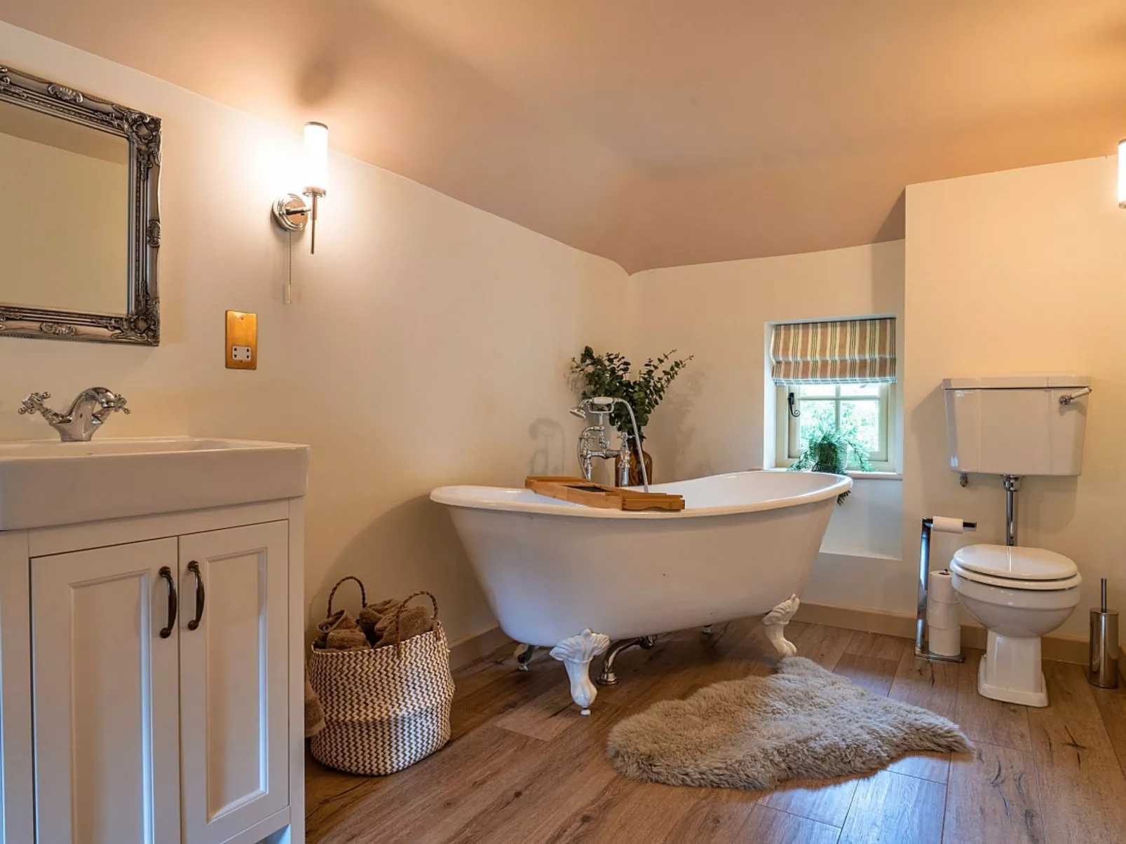 The Thatch at Winterborne Houghton-Binnen