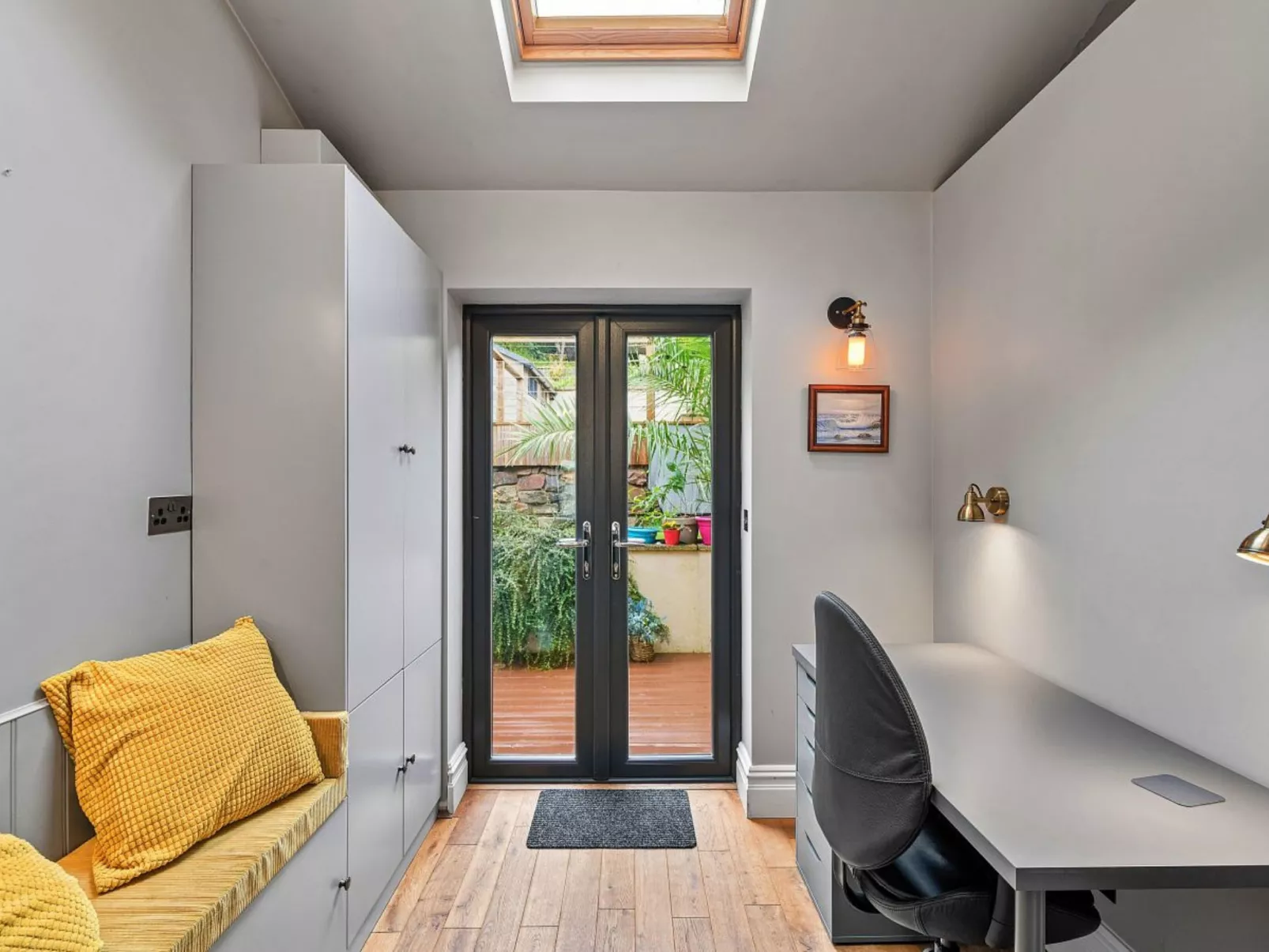 The Lamb Park Lookout-Buiten