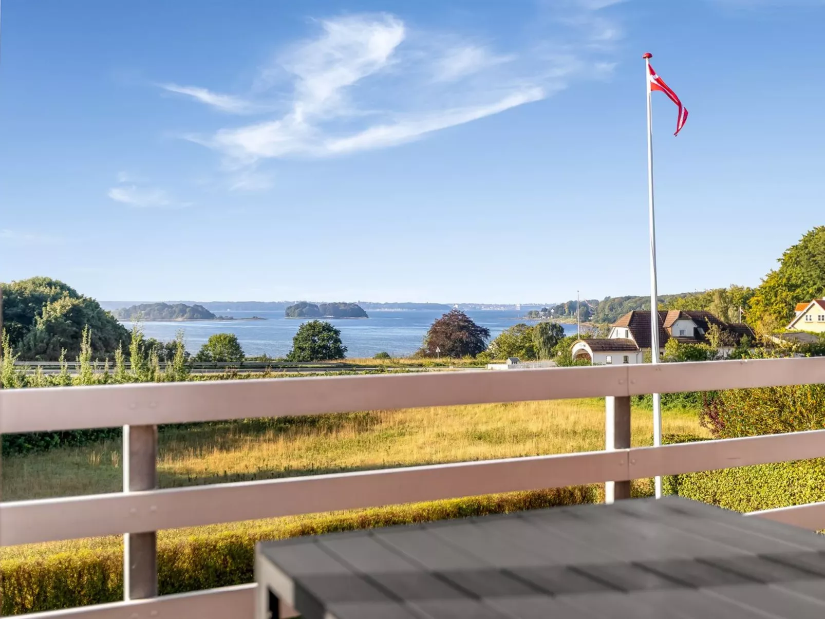 "Senni" - 800m from the sea-Buiten