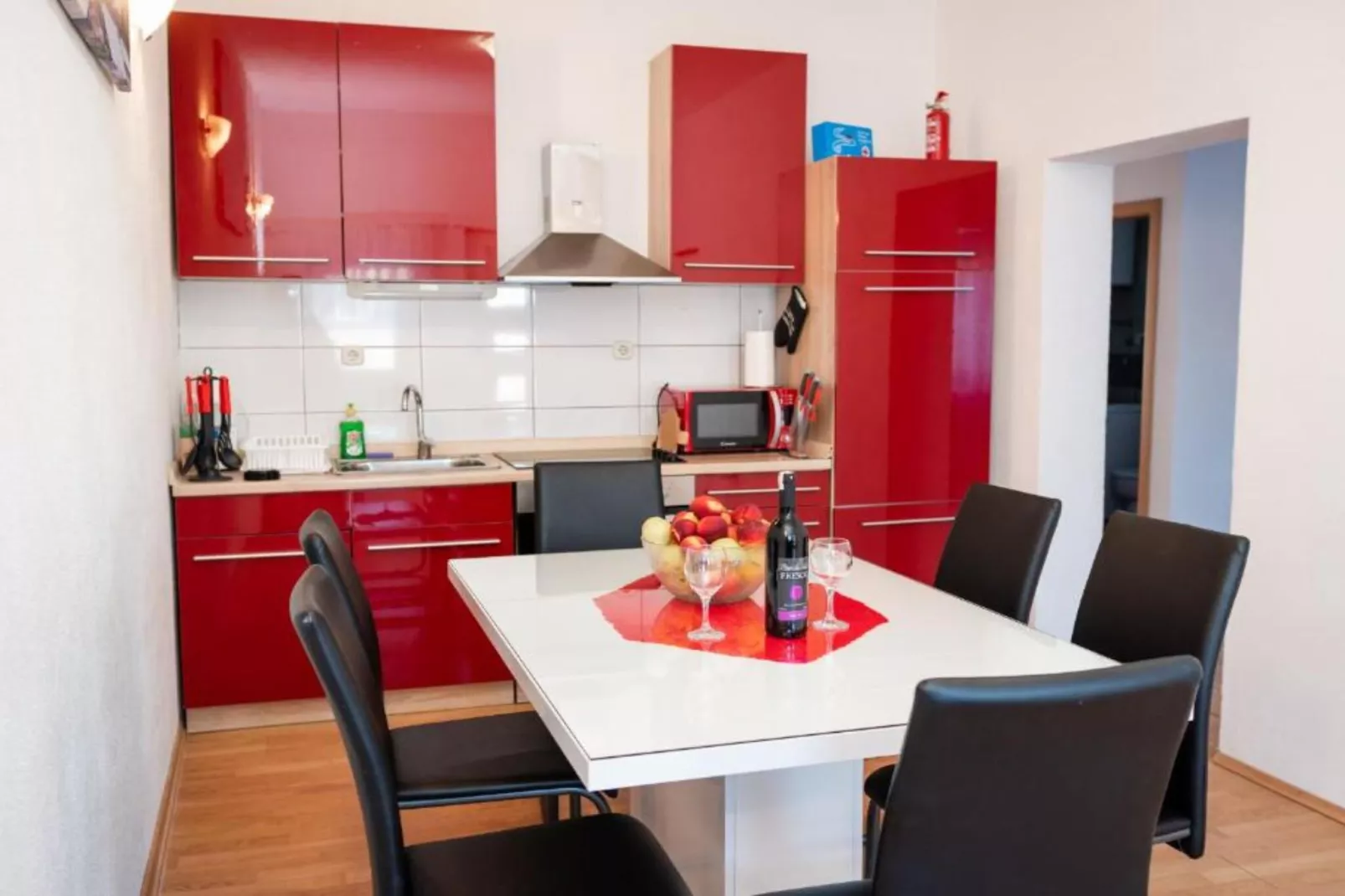 One Bedroom Apartment With Terrace (A1)-Niet-getagd