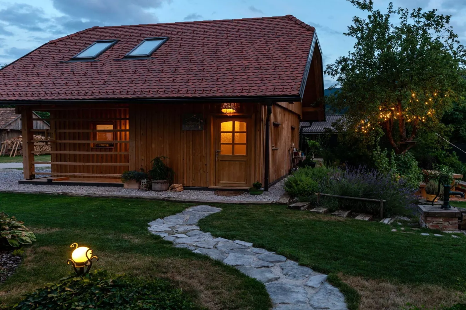 Echo Valley Hillside Holiday Home with Sauna - Two Bedroom Holiday Home with Sauna-Buitenlucht