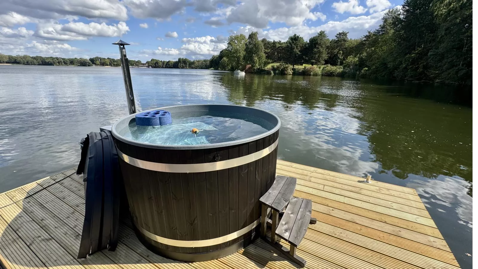 Floating in Limburg - hottub-Spa