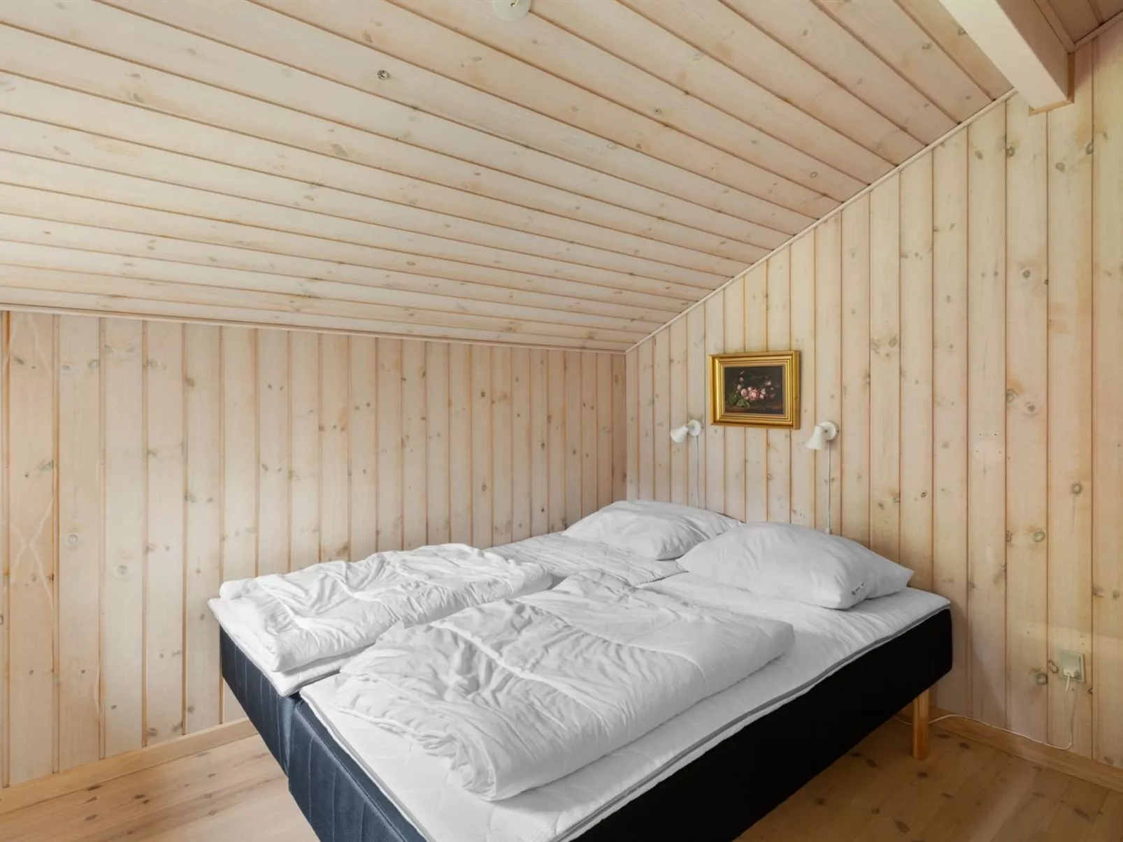 "Ellinor" - 190m from the sea-Binnen