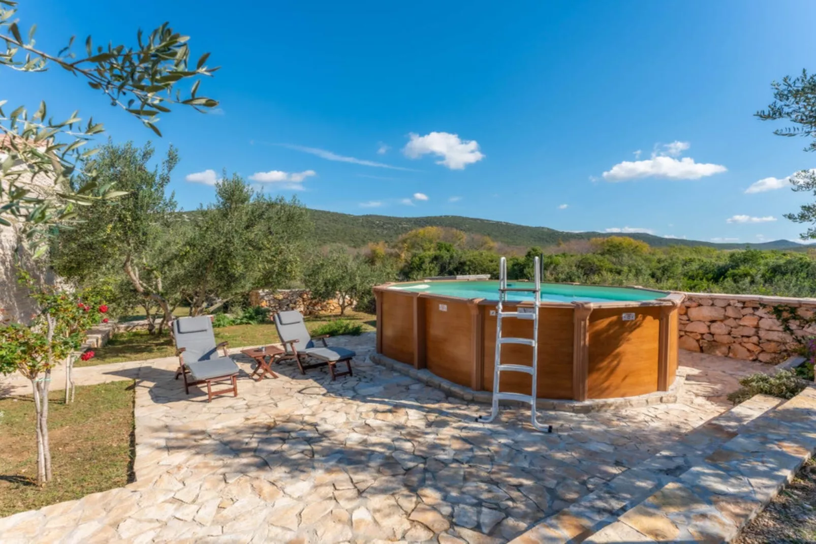 Holiday Home Pigmy Cormoran - One Bedroom House with Terrace  and Pool-Zwembad