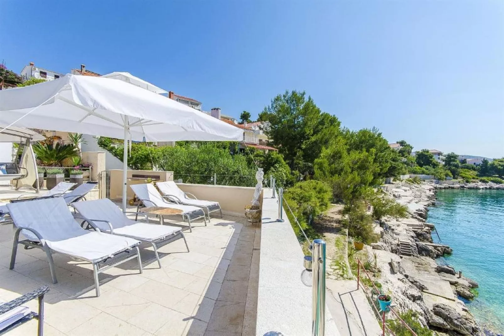 Apartments Nives - One Bedroom Apartment (A2)-Terras